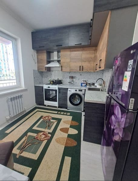 Яшнобод олмос махалла арендага квартира <br />
2 хонали. 370