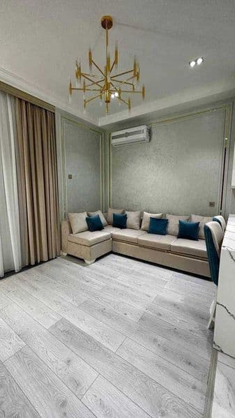 Сдается квартира для семейных<br />
<br />
• Район: Алмазар<