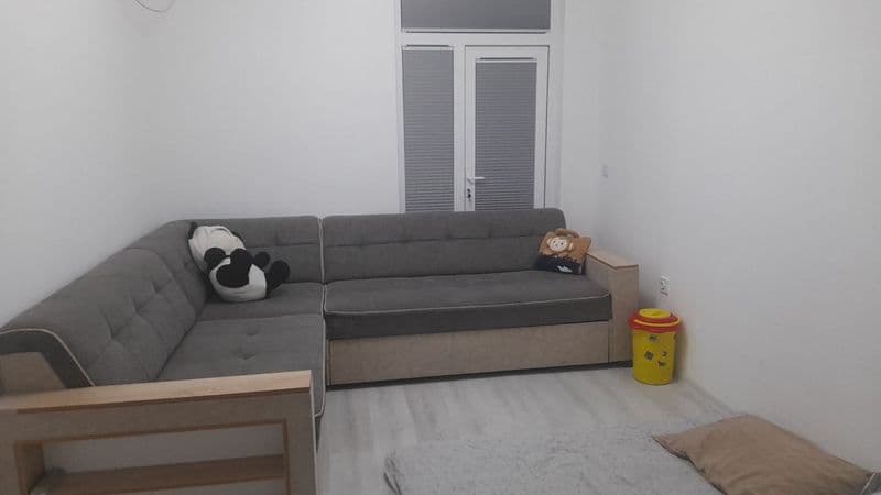 Ижарага 1/12/17  хонадон берилади шароитлари бор <br />
Ичид