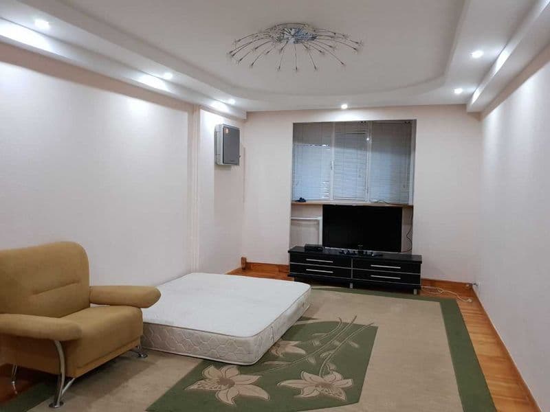 Сдается 3х комнатная квартира на Юнусабад-2<br />
Ориентир У — фото 3