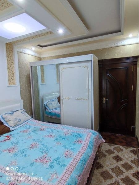 Кушбеги 3/2/5 лоджия 2х6 всё необходимое есть мебель техника — фото 2