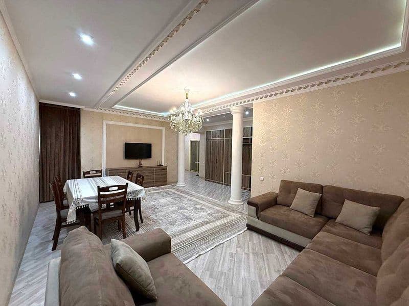 4/2/4 - 1100   НОВОСТРОЙКА<br />
<br />
Адрес : ул. Кичик Бе