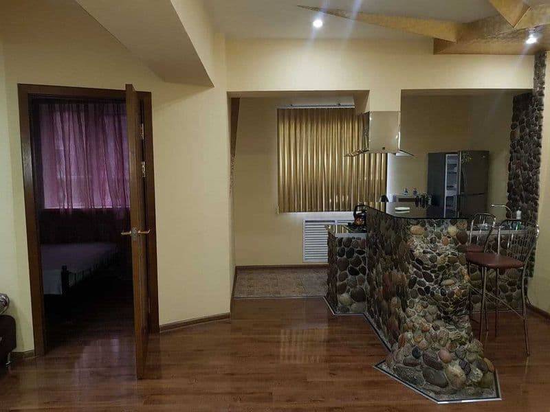 Сдается 2-комнатная  квартира в центре города На Метро Ойбек