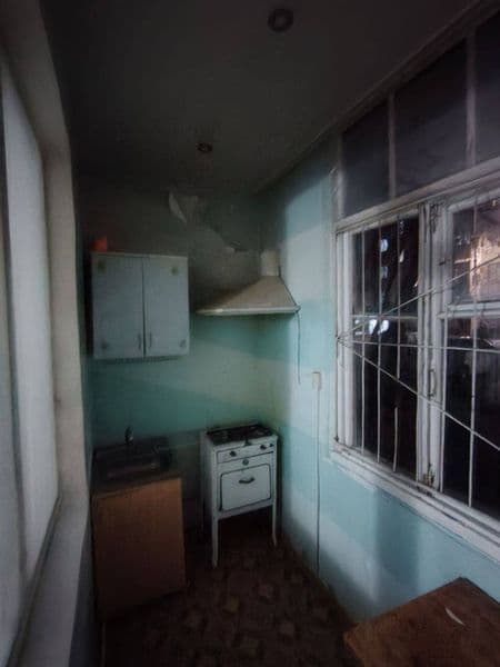 Srochna topshrladi 2 hona uy ijaraga berladi narhi zor narx 