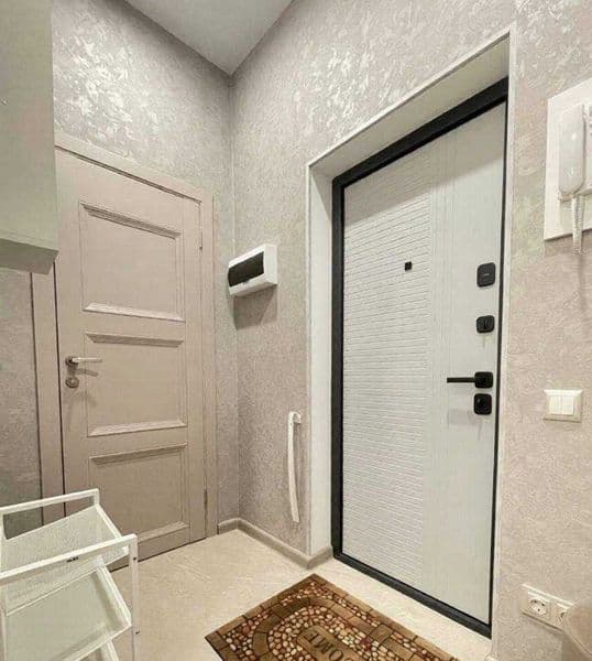 1 комнатную квартиру на 4 этаже,<br />
В квартире есть все н — фото 4