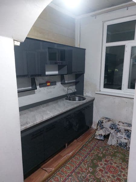 Аренда 3/4/4 Цена: 400$<br />
Мирабадский район<br />
Сараку