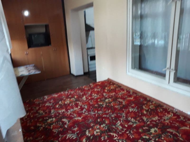 Сдается 4-комнатная квартира<br />
<br />
Просторная, полнос — фото 3