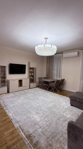 Сдаётся в долгосрочную аренду, только иностранцам, 3-х комна