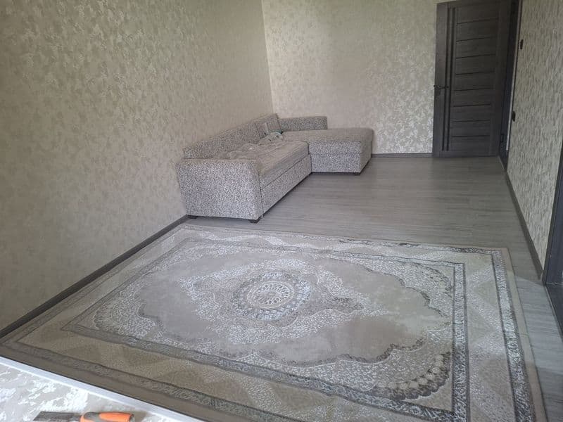 Ижарага берилади 1 хона 1 чи этаж оилага 400$.  Боллага 500$ — фото 3