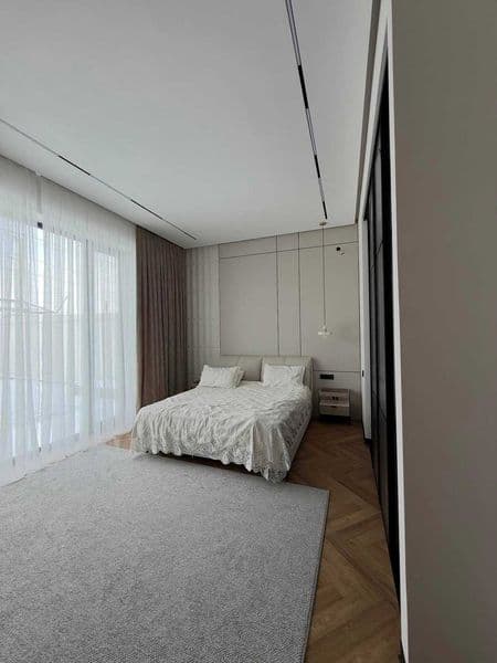 К вашему вниманию рады представить 2х комнатную квартиру на 