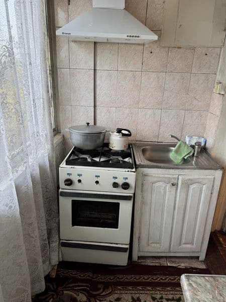 4 етажда 2 хоналик квартира ижарага берилади оилага студентл — фото 5