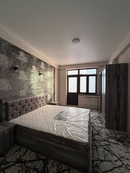 Сдаётся кв Ресторан Зебу Зийнат 2-ком/5/9 на Каракамыш 2/1<b