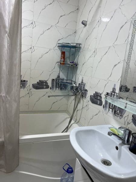 Sheriklika qizla bilan bitta xonasi bosh. Odam boshiga 1.200 — фото 4