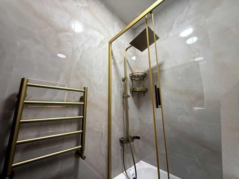 • Район: Яшнабад<br />
• Адрес: ЖК "Olmos Residence"<br />
•