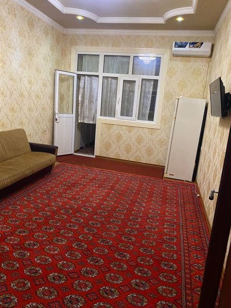 Uy arendaga beriladi qorasaroydigi raddomni orqasida 3 xonal — фото 4