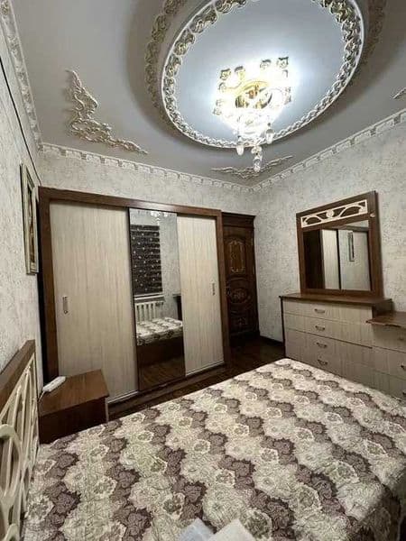 Сдаётся в аренду 4-комнатная ор-ир Паркентский базар<br />
 