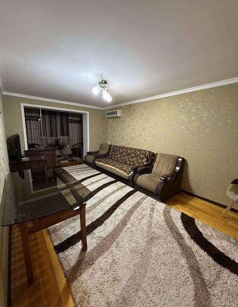 Аренда <br />
Чиланзар 5 квартал 2/4/4<br />
Мебель техника 