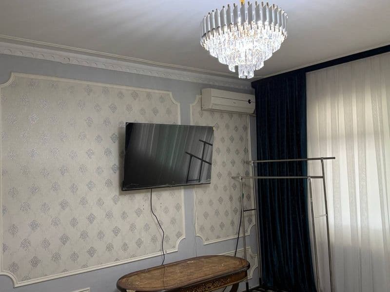 2 xona uy 9 etajli domdan 9- etaj opshikalidor<br />
Telvizo — фото 5