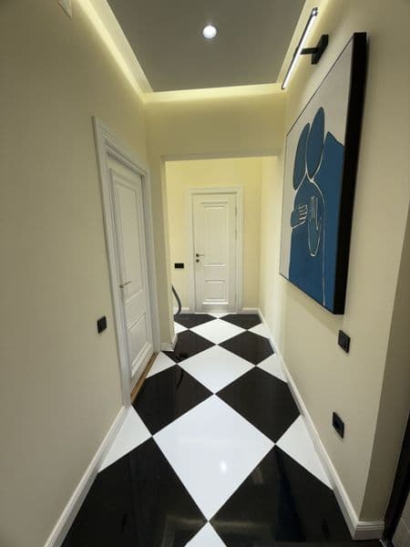 Сдается шикарная квартира в центре города<br />
<br />
Район — фото 3