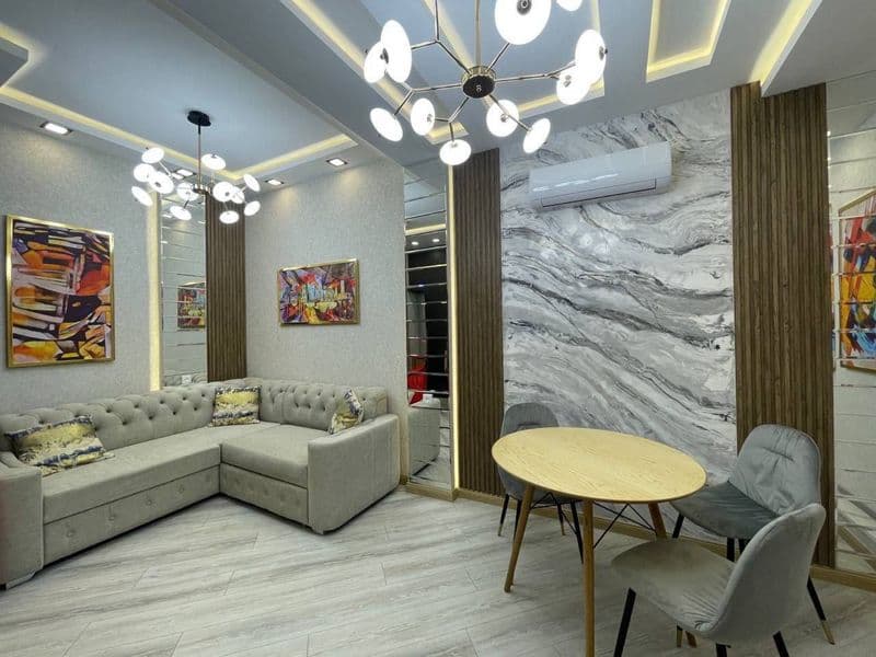 Полностью укомплектованная двухкомнатная квартира на восьмом