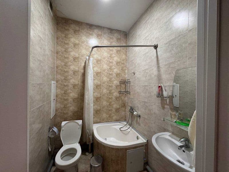 Сдаётся своя квартира в Голден Хаус, 38 кв. 2 комнатная, на  — фото 4