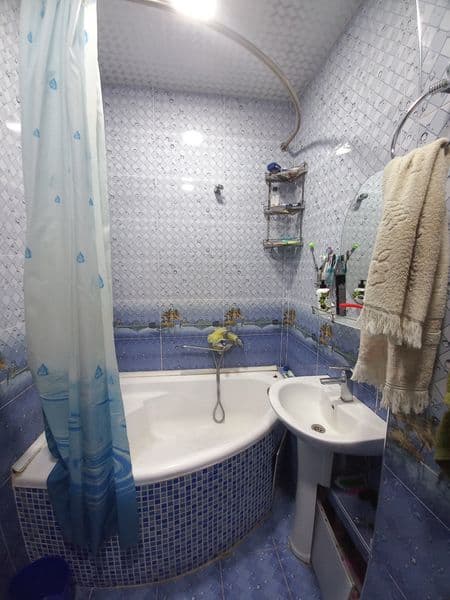 Фарҳод бозори тўғрисида жойлашган. Квартира фақат ӯгил болла — фото 5