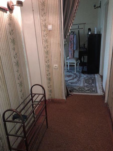 2 xonali uyning 1 xonasi ijaraga beriladi sheriklikka<br />
