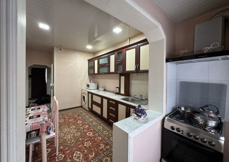 Mirzo Ulugʻbekda remonti alo uy ijaraga beriladi <br />
Orin