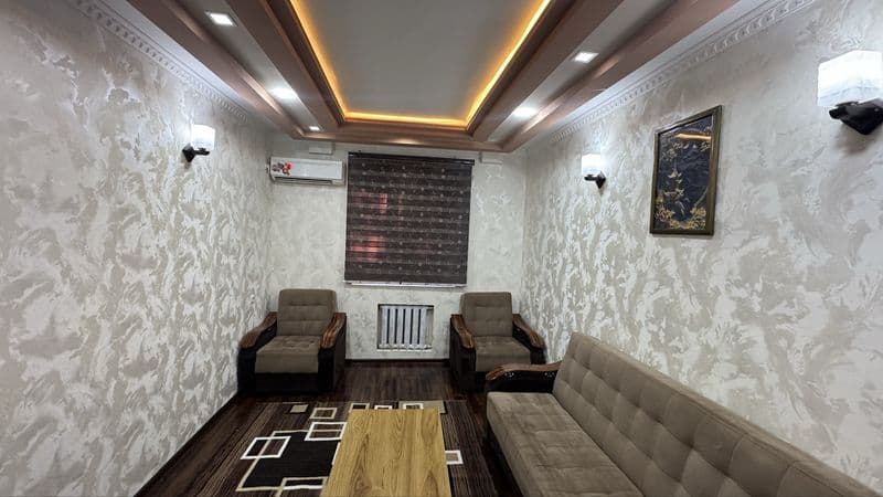 Своя квартира ЦУМ 110  школа 2 этаж 2 комнатная — фото 5