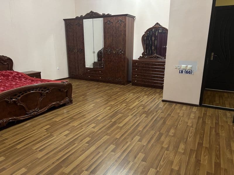 Сдам 3ком дом долгосрочный  140 кв м вдоль дороги  в центре  — фото 5