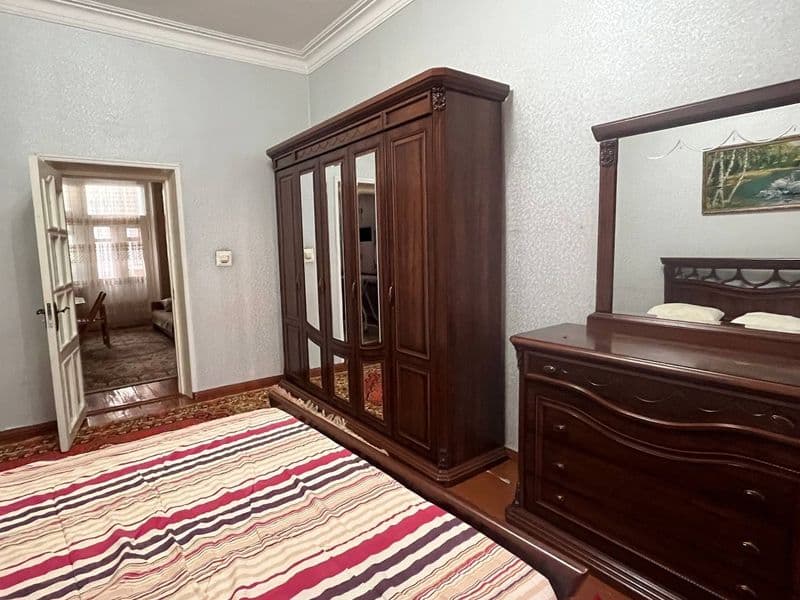 Отличная 3 комнатная квартира  на 2 этаже 4 этажного  кирпич — фото 2