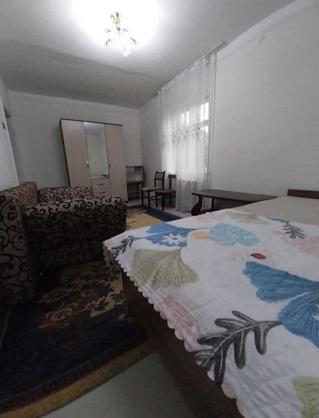 Аренда квартиры - Максим Горький 1/4/5 кирпич<br />
Уютная и — фото 2