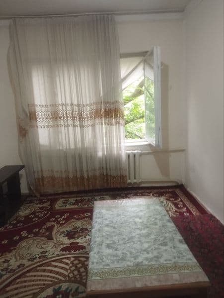 Юнусабад 13кв Аренда 1 комн 3 этаж 4 этажного дома сред ремо
