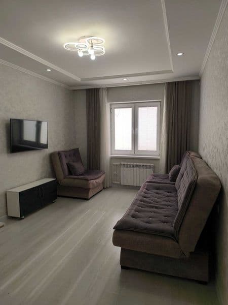 Аренда долгосрочная, метро Минор, 2-комнатная, 3 этаж.<br />