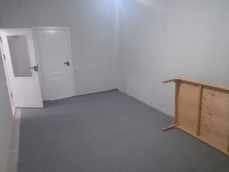 Уй 2 хонали санузел отдельный ,мебель йок йакинда ремонтдан 