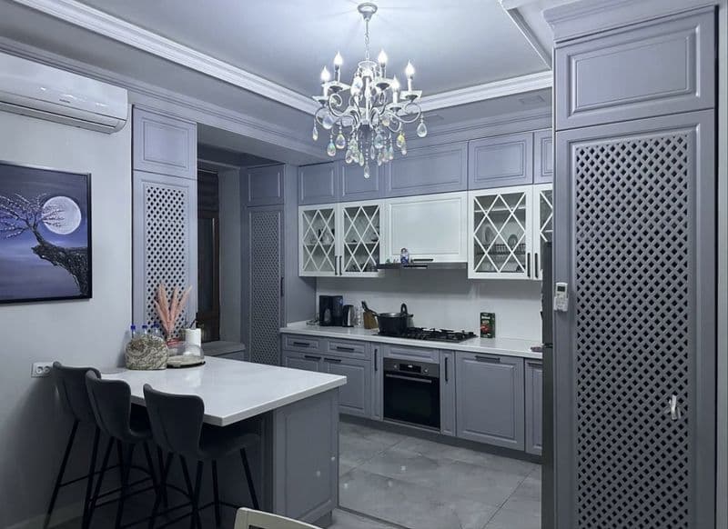 • Район:Яккасарайский<br />
• Ориентир: ЖК Парисьен <br />
< — фото 2