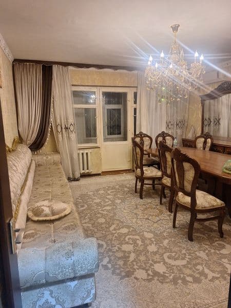 Sebzor 40-domda 1-etaj uy ijaraga beriladi. Faqat oila uchun