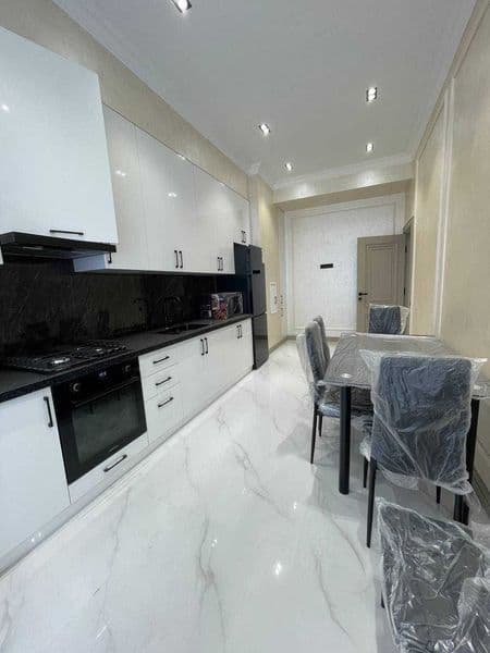 Мирзо Улуғбек метро бекати ва Бунёдкор стадиони яқинида жойл — фото 2