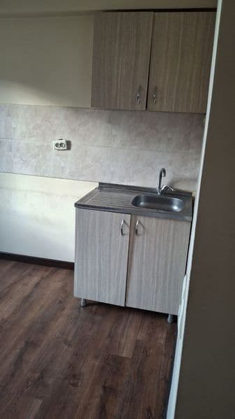 Ijaraga beriladi 2 xonali kvartira!<br />
<br />
Maydoni: 70