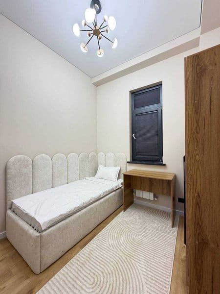 •Комнат: 3<br />
•Этаж: 5<br />
•Этажность: 9<br />
•Площадь — фото 2