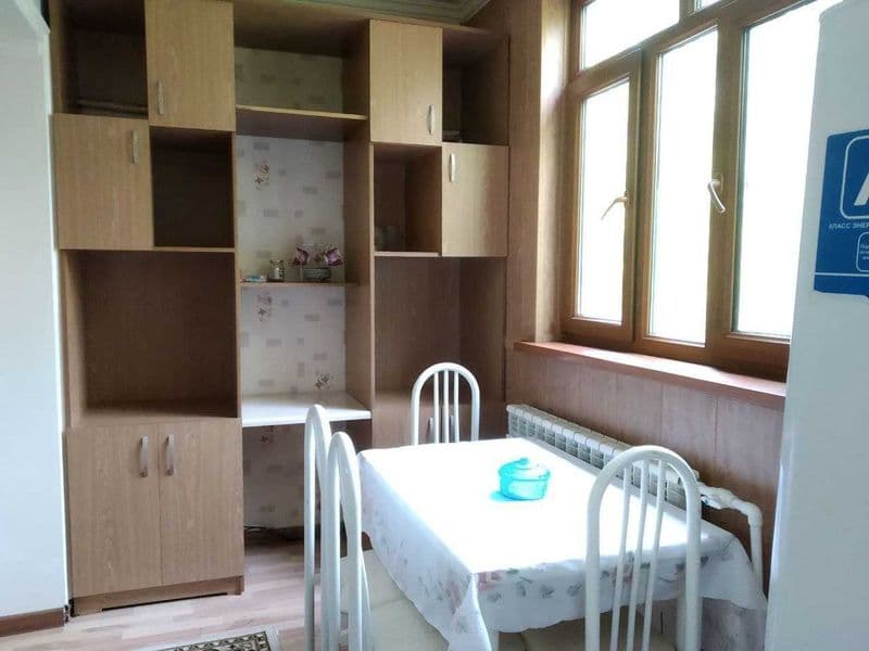 Квартира с мебелью и техникой<br />
Холодильник, 2 - кондици — фото 5