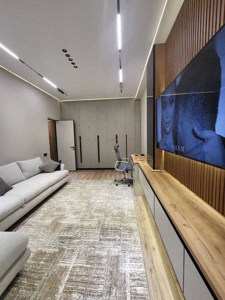 2 комнатная квартиры , 65 квадратов <br />
1800$ — фото 3