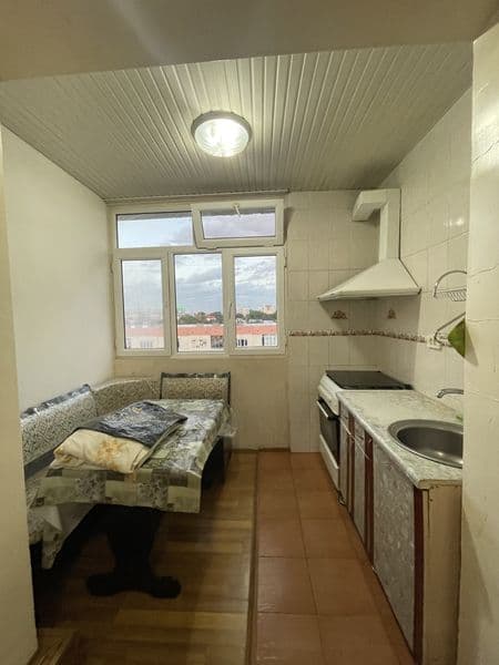 Аренда квартира!!<br />
<br />
Шайхонтохур тумани <br />
<br