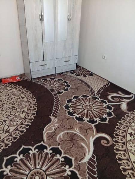 Uch xonalik kvartiraning bir xonasi ijaraga yosh oilaga beri — фото 2