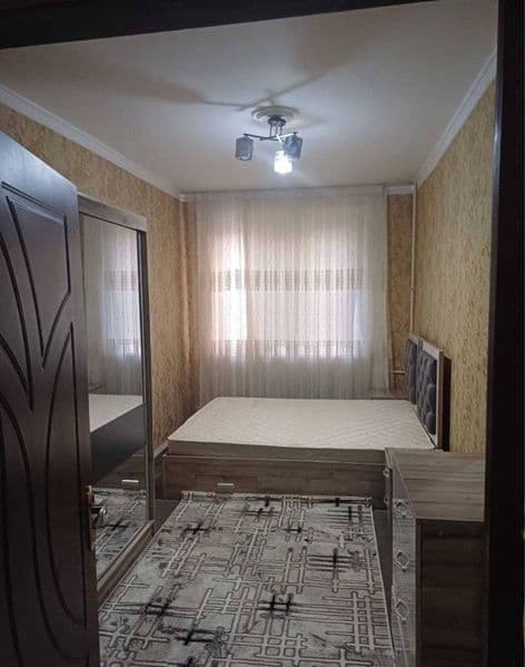 Район - Шайхантахурский<br />
Ориентир - Лабзак<br />
Комнат