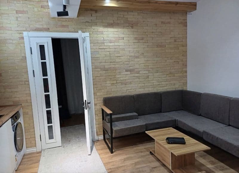 Срочно сдается квартира Чиланзар 2 квартал , ориентир- школа