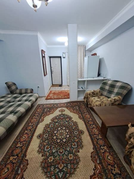 Юнусабад 2кв Аренда 1 комн 2 этаж 4 этажного дома сред ремон