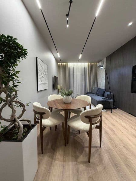 Жилой комплекс:  Nest One<br />
Комнат: 3<br />
Этаж: 3<br /