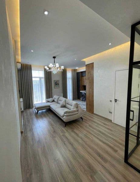 СДАМ КВАРТИРУ В АРЕНДУ <br />
<br />
2 комнатную квартиру на