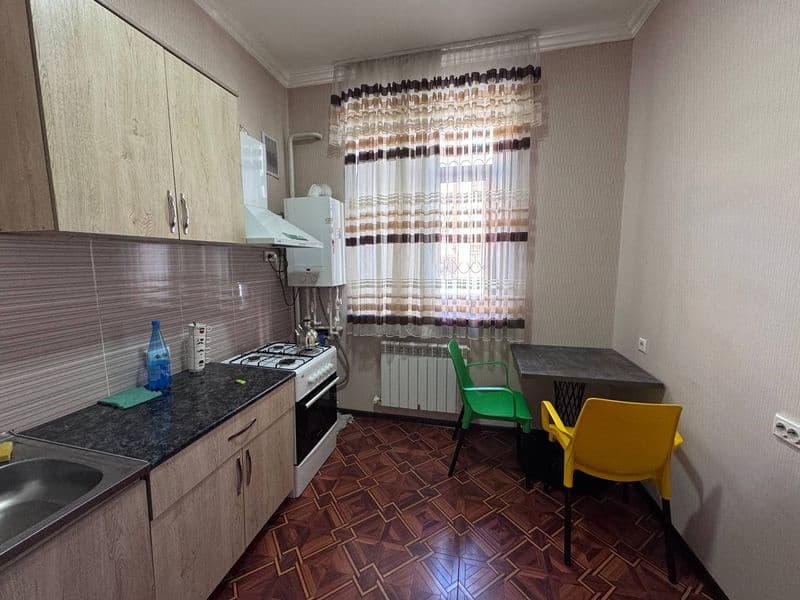 Сдаётся 1х комнатная квартира <br />
Мирабадский район <br /